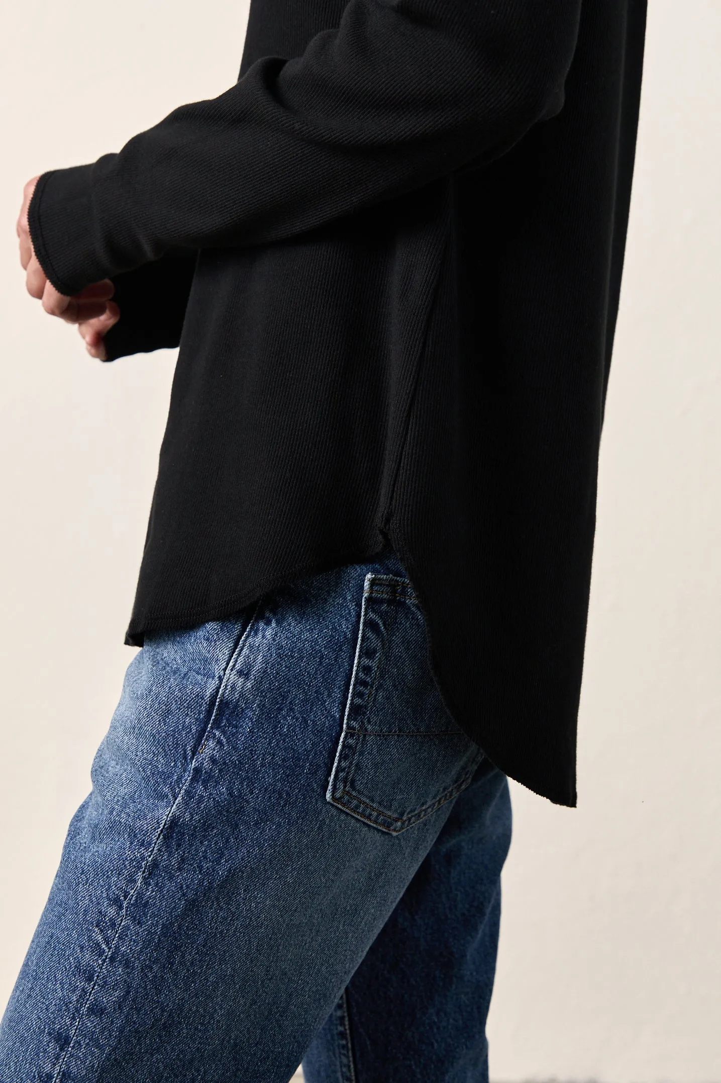 HAL RIB HENLEY / BLACK