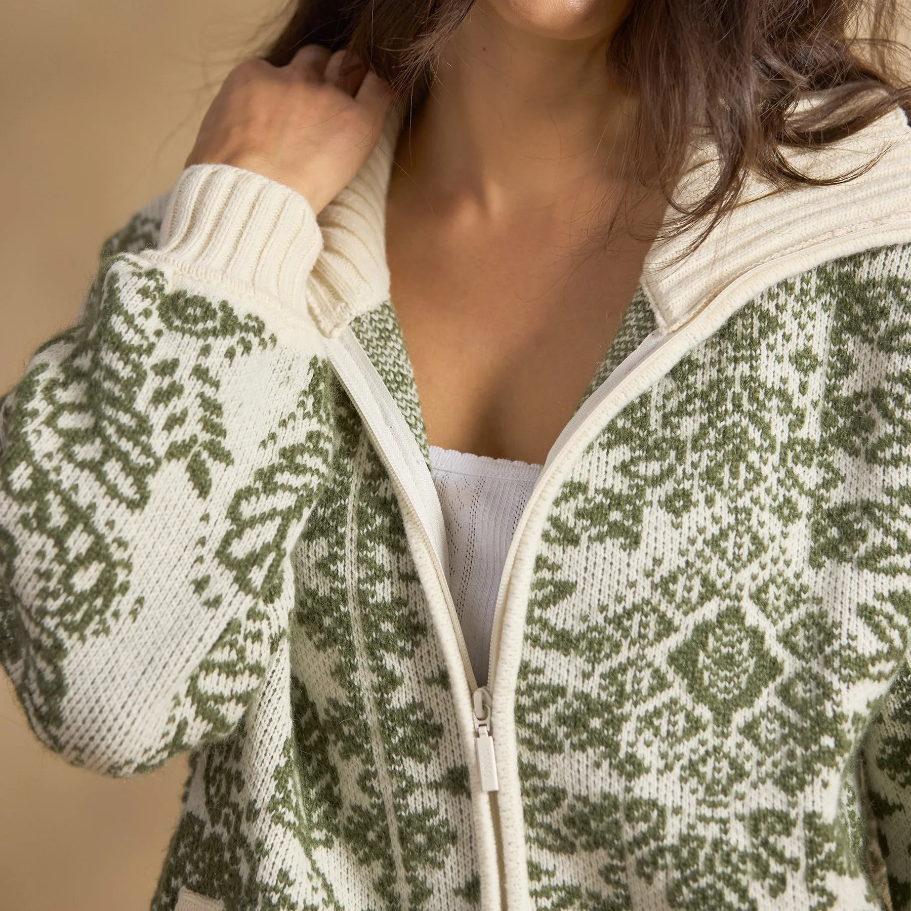 Theya Cardigan